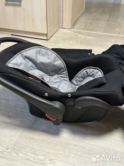 Продам коляску 2 в 1