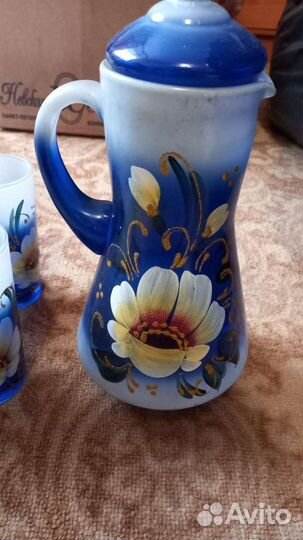 Графин со стаканами