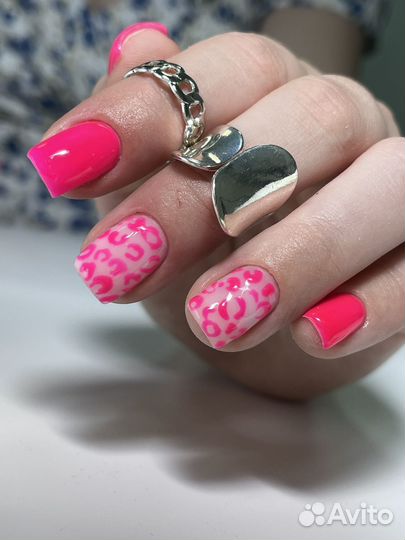 Маникюр, педикюр