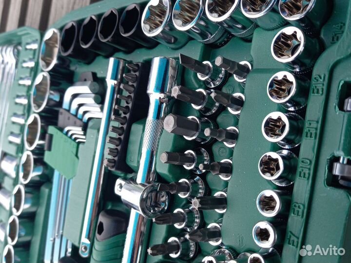 Набор инструментов SATA tools 151 предмет