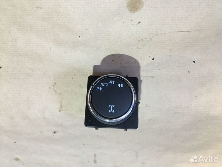 Блок управления приводом Chevrolet Tahoe III 06-14