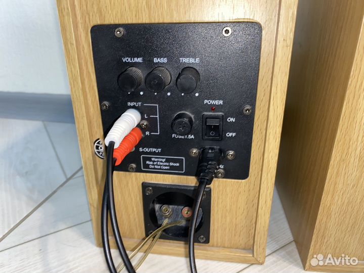 Компьютерные колонки sven