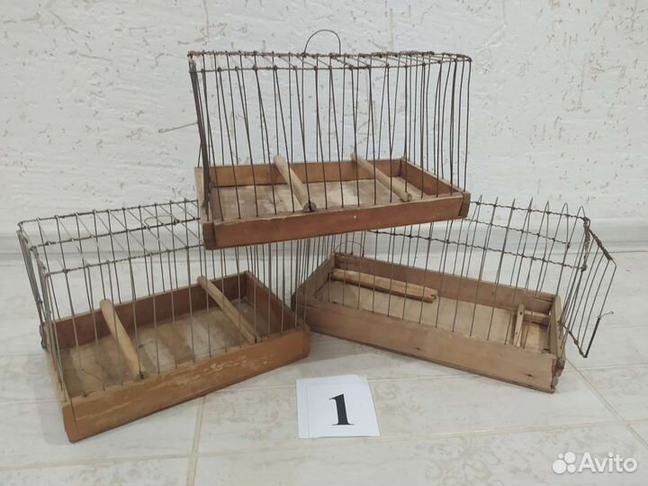 Разное СССР (часы,гантели,клетки,духи)