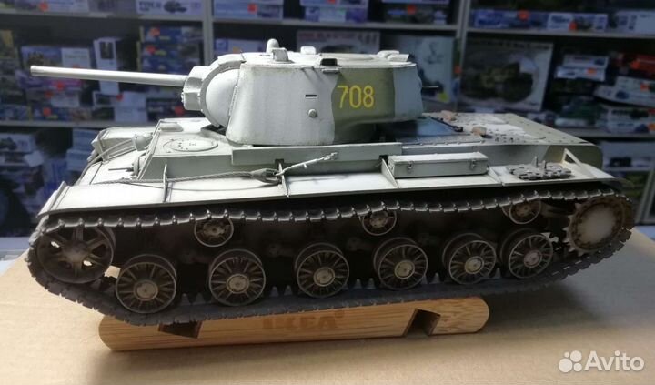 Модель танка Кв-1