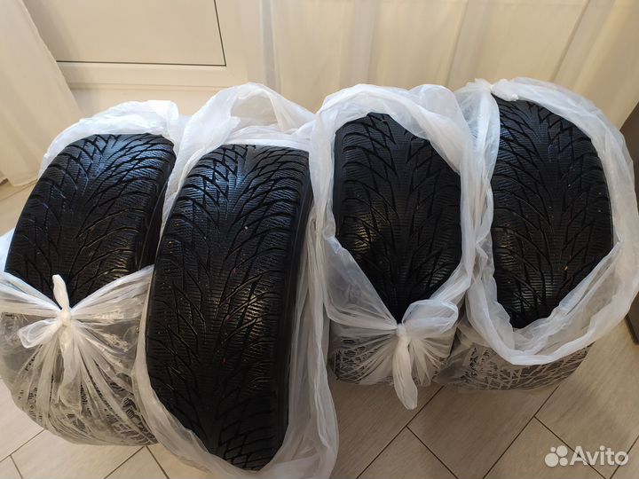 Nokian Tyres Hakkapeliitta R2 225/55 R17 101R