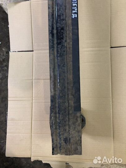 Усилитель переднего бампера Peugeot 207