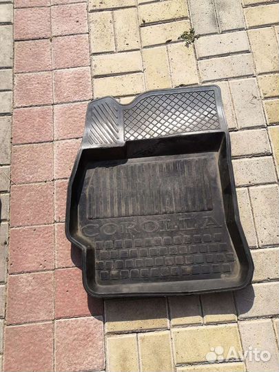Автомобильные коврики резиновые toyota corolla 150