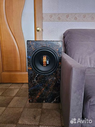 Активный сабвуфер edge