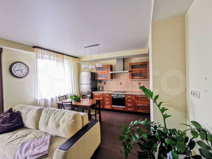 2-к. квартира, 64 м², 5/12 эт.