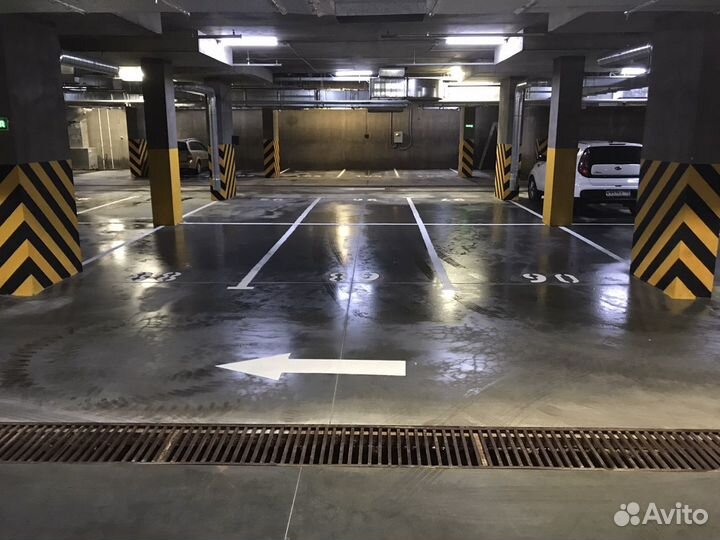 Машиноместо