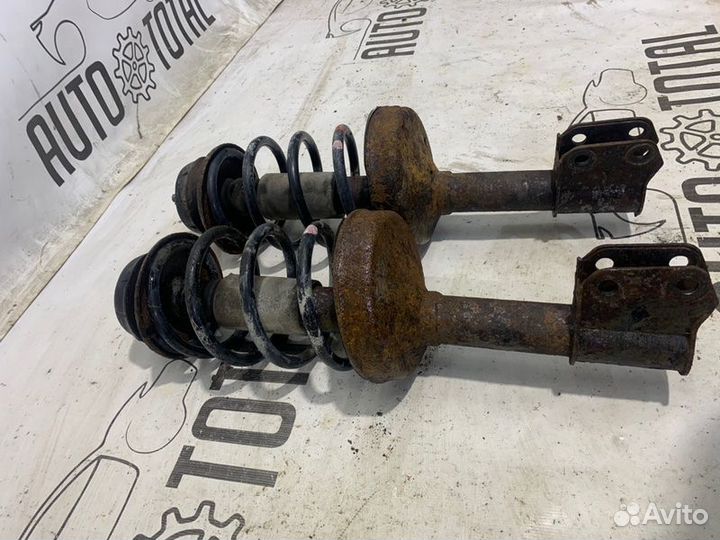 Стойка передняя Renault Kangoo K7JA700 2007