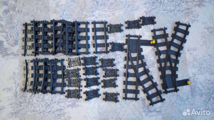 Lego 7895 + Лего 7499 пакетом