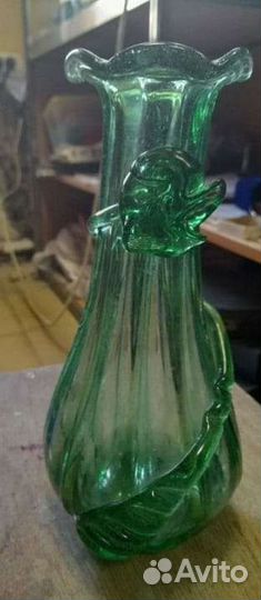 Старинная ваза стеклянная