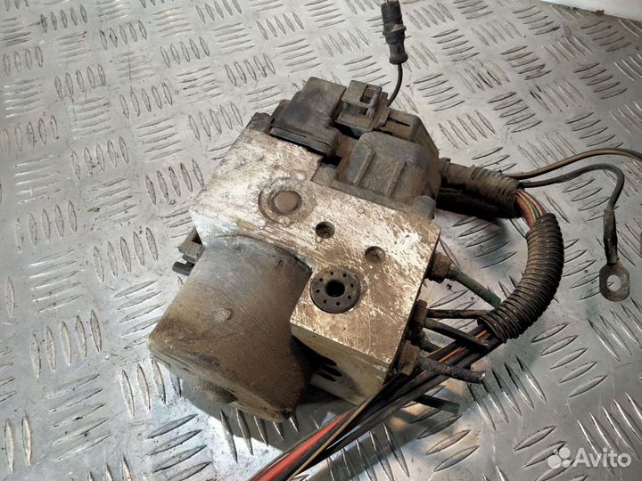 Блок абс Рено Кангу