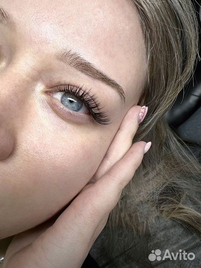 Наращивание ресниц модель