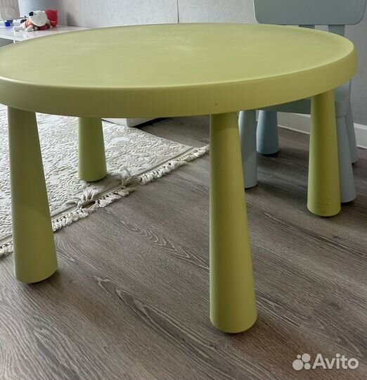 Стол и 2 стула IKEA