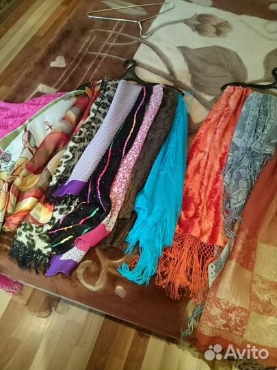 Палантины, шарфы, банданы, косынки