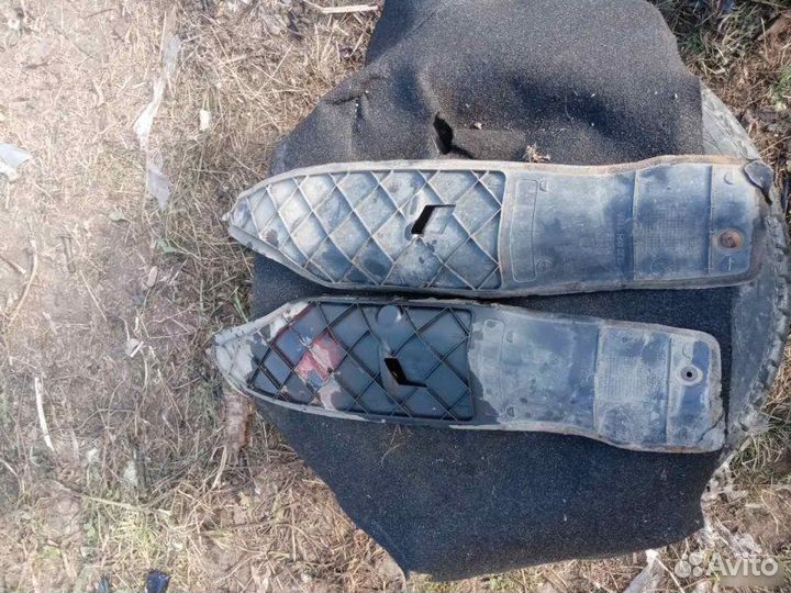 Накладка крыла передняя Volkswagen Polo 4 2005