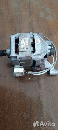 Двигататель стиральной машины DC31-00002E