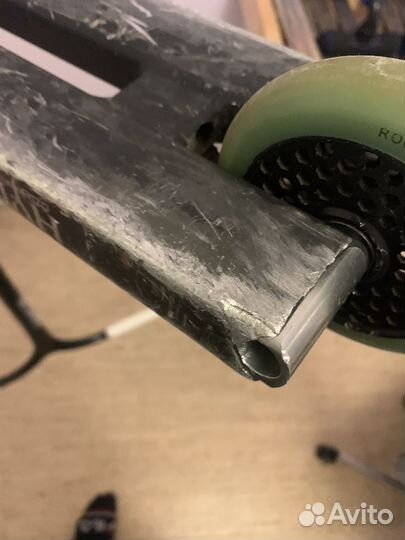 Трюковой самокат кастом в парк