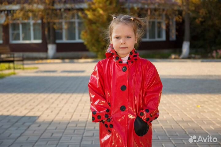 Плащ-дождевик