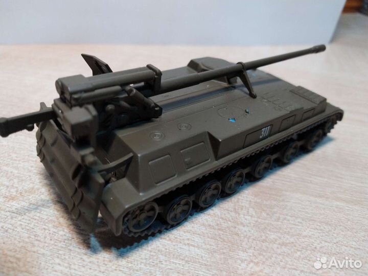 Модели боевых машин 1:72;2С3;2С5;2С9