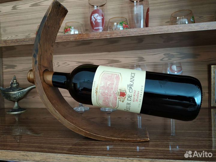 Подставка под вино
