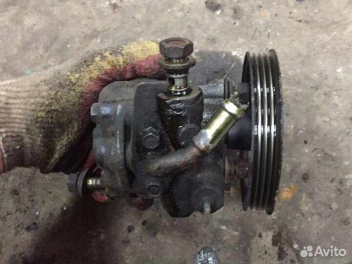 Насос гур mitsubishi space wagon 4G63 2.0