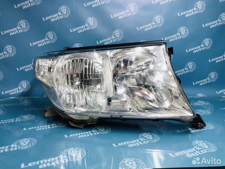 Фара правая Toyota Land Cruiser 200