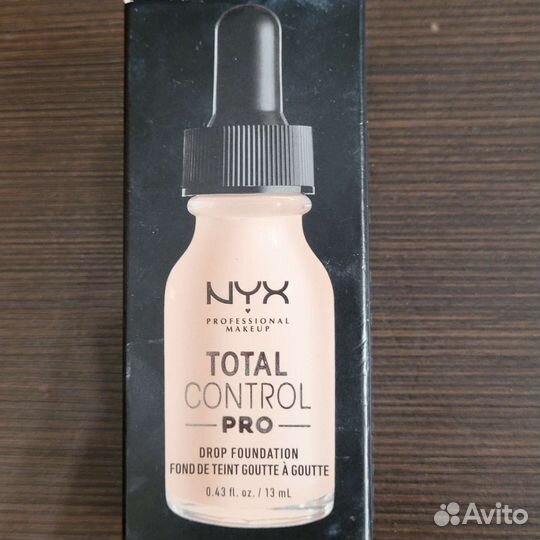 Тональный крем NYX