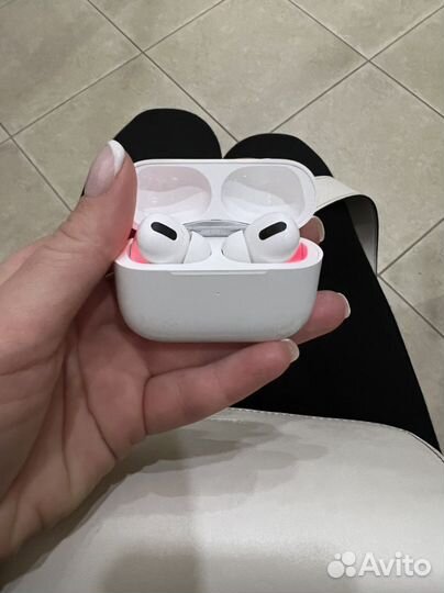 Беспроводные наушники