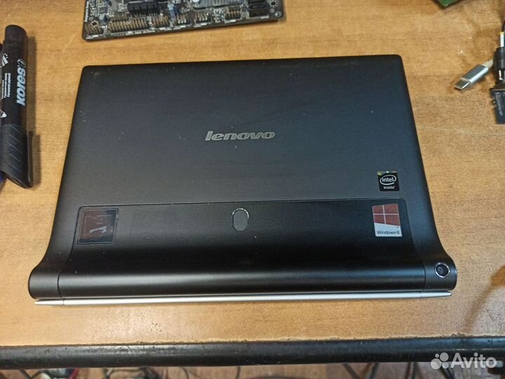 Планшет с блютуз клавиатурой Lenovo BKC800