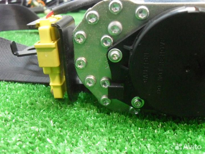 Ремень безопасности передний правый Honda Accord