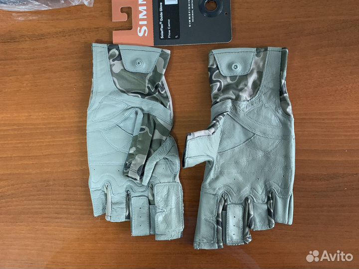 Перчатки для рыбалки simms