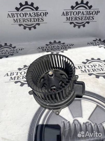 Мотор печки Mercedes Benz w164
