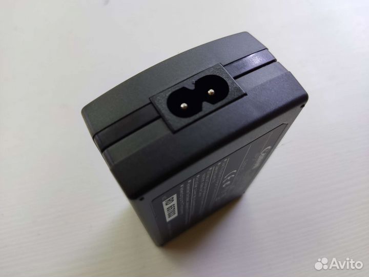 Зарядка Canon CB-2LTE для аккумулятора NB-2LH