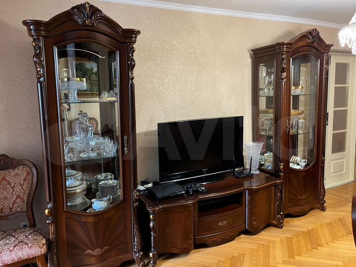 4-к. квартира, 86 м², 4/5 эт.