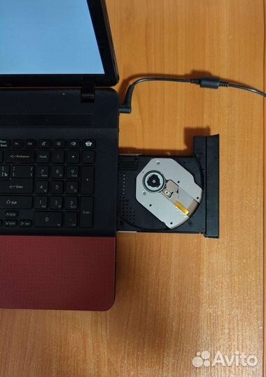 Ноутбук Packard Bell P7YS0