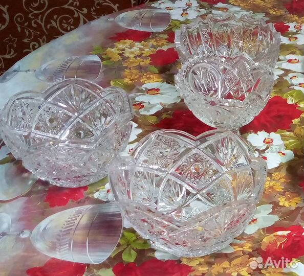 Хрустальные вазы