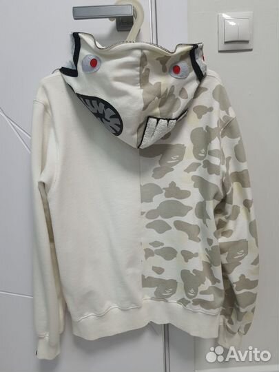 Продам худи bape