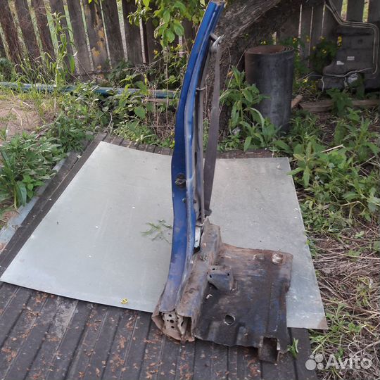 Стойка центральная правая kia rio 2