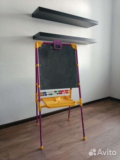 Мольберт Ника