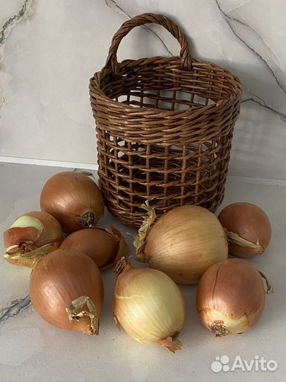 Корзина плетеная