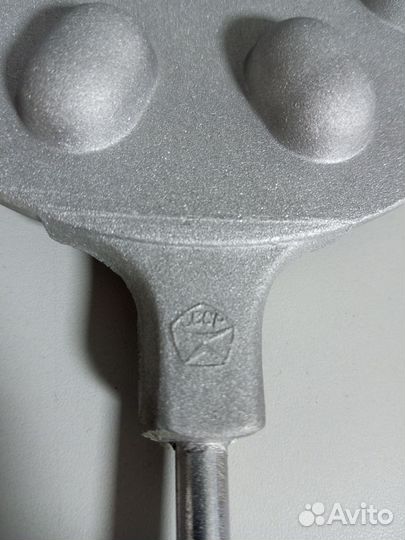 Вафельница орешница СССР