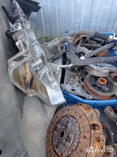 Toyota corolla 150 auris крышка поршень и прочее