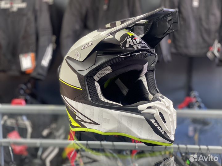 Кроссовый шлем Airoh Twist 2.0