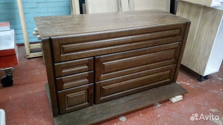 Профессиональная покраска столярных изделий