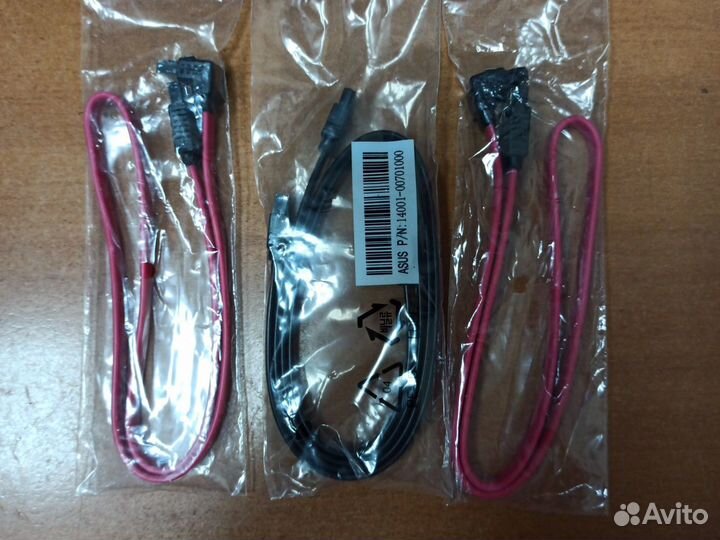 Шлейф SATA - SATA