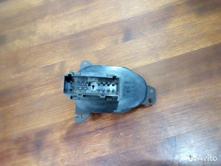 Блок управления светом Ford Focus 1