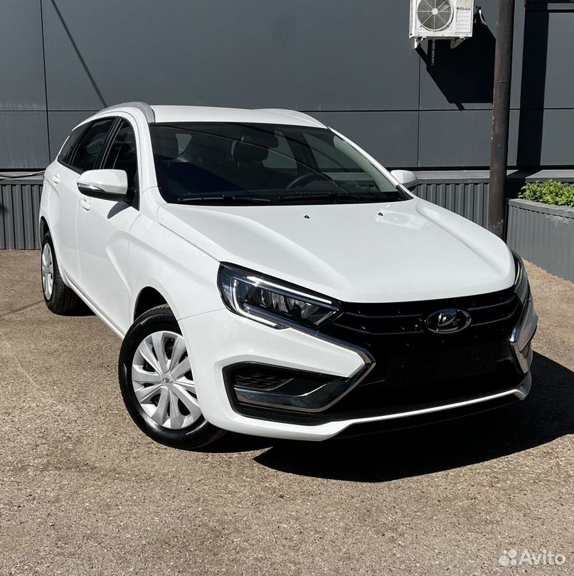 ВАЗ (LADA) Vesta 1.8 CVT, 2024